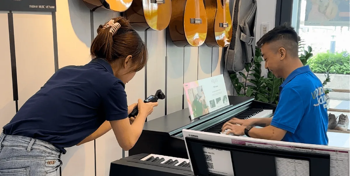 Quay video biểu diễn cuối khoá — dấu ấn toả sáng cho hành trình