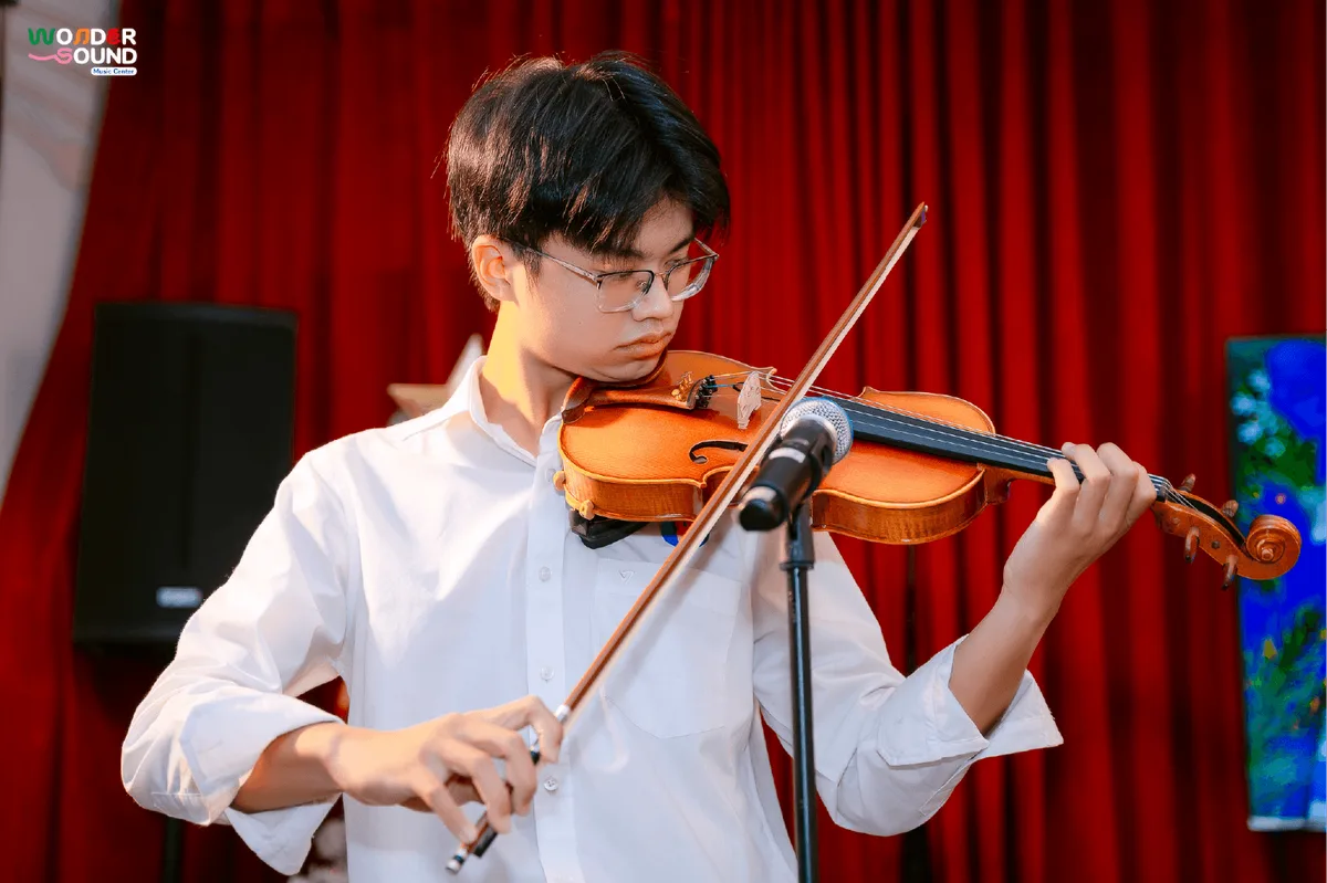 Mỗi năm 2 sân khấu lớn để học viên tự tin toả sáng